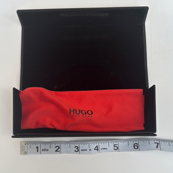Hugo Boss Black Accessory Box - Picture 4 of 6